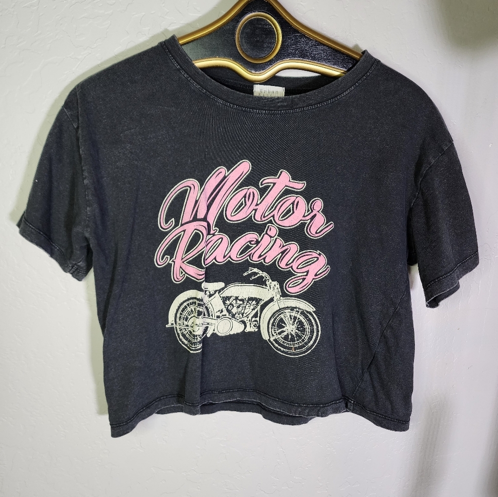 Urban Nation Motor Racing Cropped Mineral Black Tee Size‎ Small